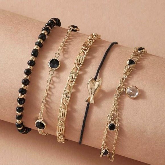 ๐ SOLD NWT Gorgeous 5 piece dangle chain anklet - Picture 3 of 4